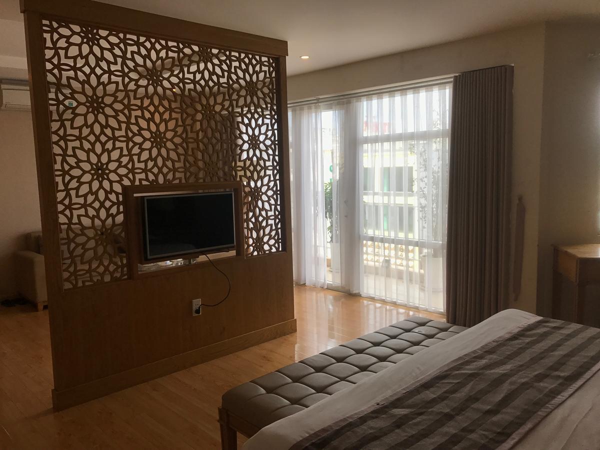 Elegant Hotel Pleiku Zewnętrze zdjęcie