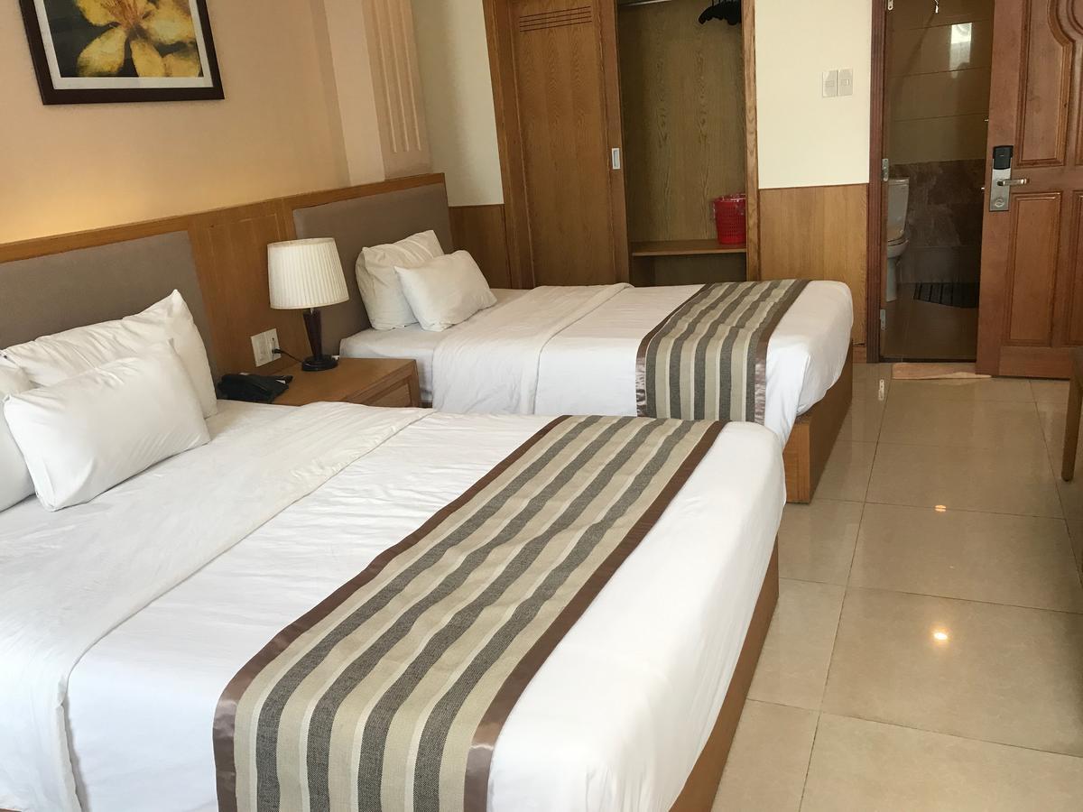 Elegant Hotel Pleiku Zewnętrze zdjęcie