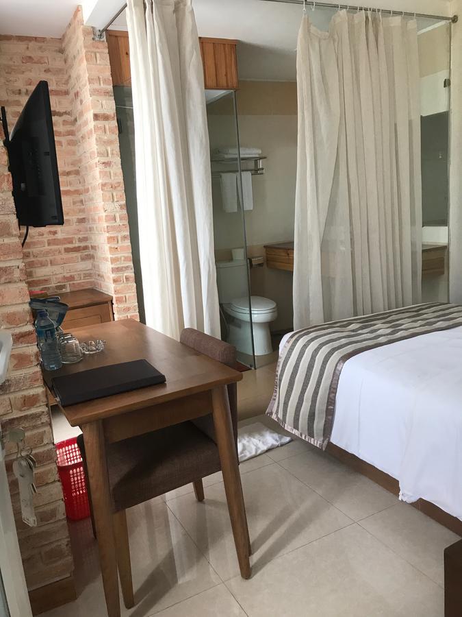 Elegant Hotel Pleiku Zewnętrze zdjęcie